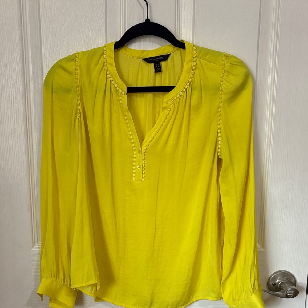 Banana Republic yellow blouse